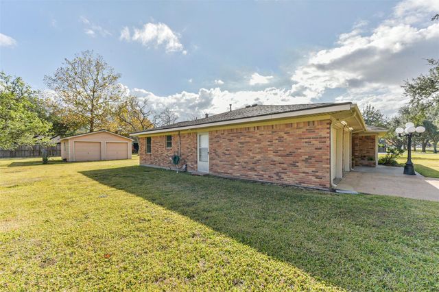 12615 Britt Road, Pearland, TX 77581