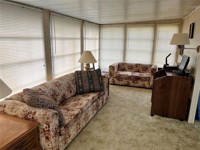 11128 102ND WAY 225, Largo, FL 33773