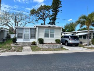 11128 102ND WAY 225, Largo, FL 33773