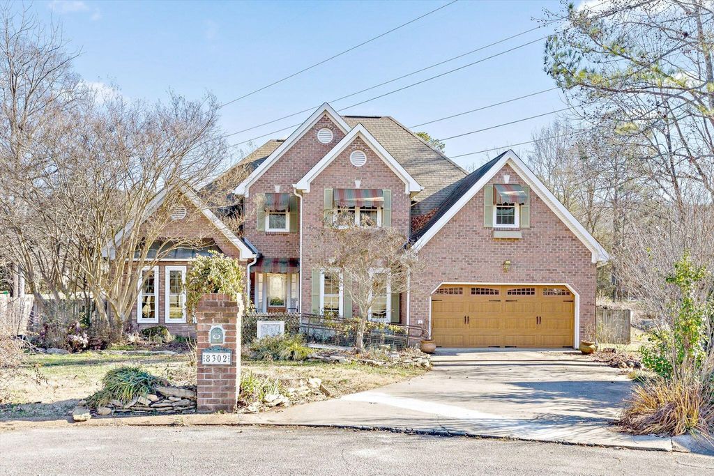 8302 Grinder Creek Place, Chattanooga, TN 37421