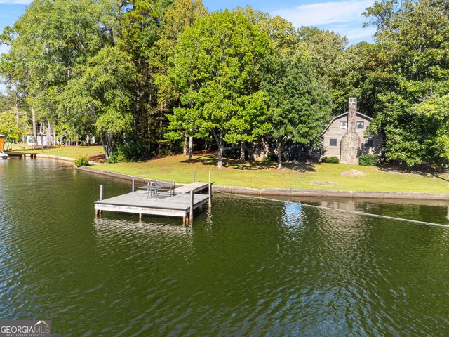 324 Blenny Run, Jackson, GA 30233