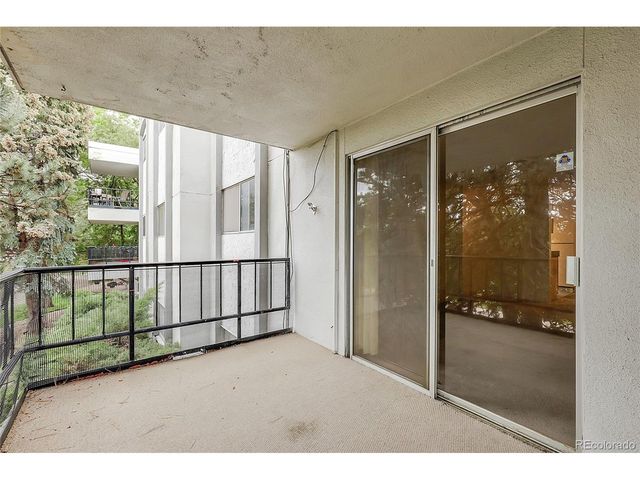 2325 S Linden Ct 206, Denver, CO 80222