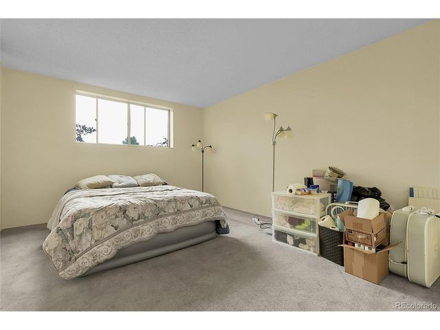 2325 S Linden Ct 206, Denver, CO 80222