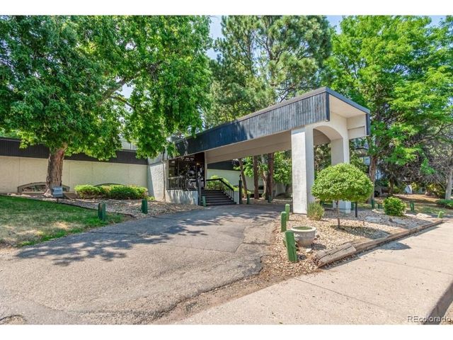 2325 S Linden Ct 206, Denver, CO 80222