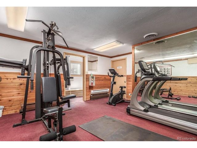 2325 S Linden Ct 206, Denver, CO 80222