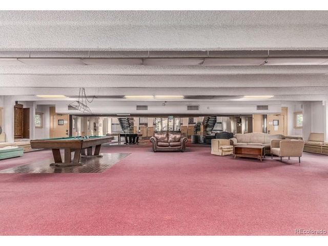 2325 S Linden Ct 206, Denver, CO 80222