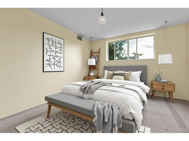 2325 S Linden Ct 206, Denver, CO 80222