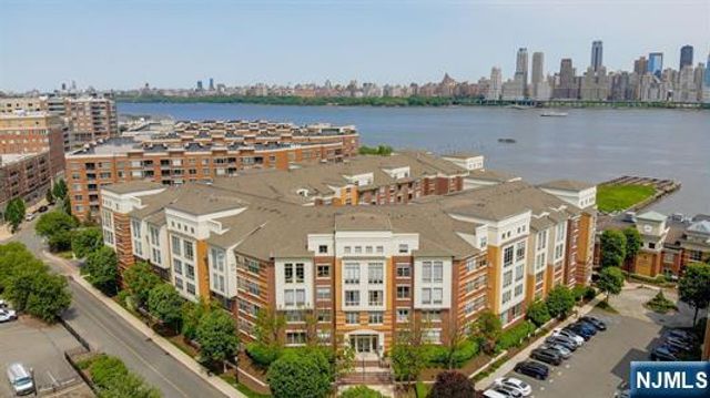 24 Ave At Port Imperial 140, West New York, NJ 07093