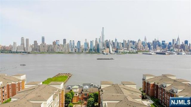 24 Ave At Port Imperial 140, West New York, NJ 07093