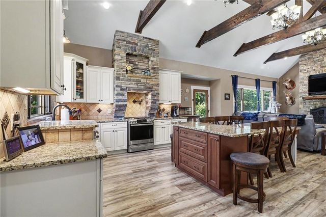 1050 Ricky West Road, Cleveland, GA 30528