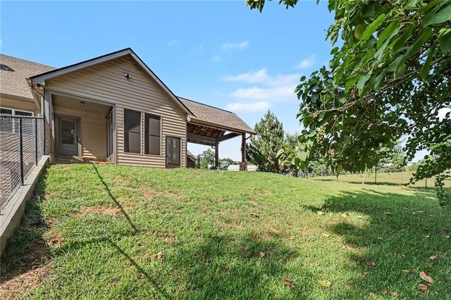 1050 Ricky West Road, Cleveland, GA 30528