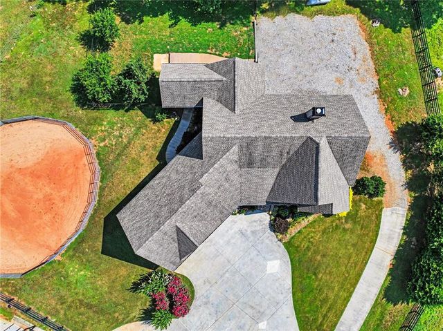 1050 Ricky West Road, Cleveland, GA 30528