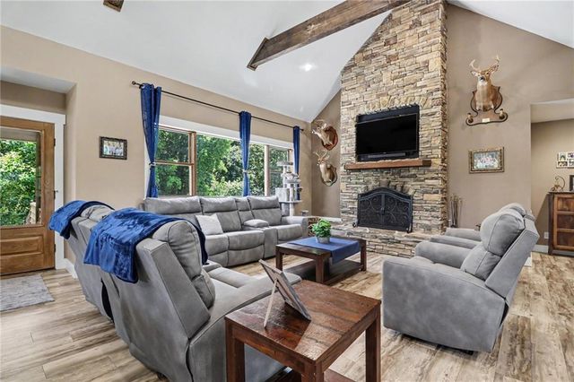1050 Ricky West Road, Cleveland, GA 30528