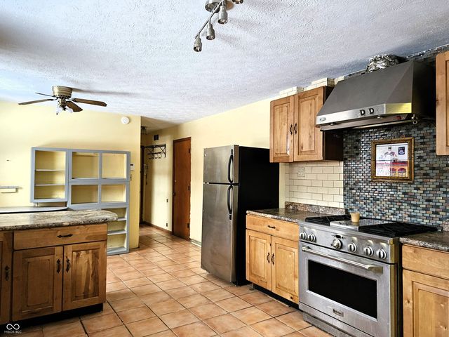 5211 Kessler Boulevard North Drive, Indianapolis, IN 46228