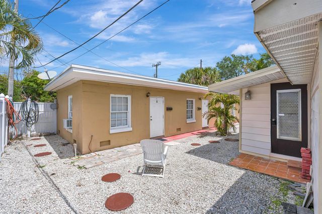505 Foresteria Drive, Lake Park, FL 33403