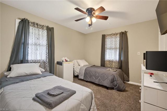 915 36th ST, Newport News, VA 23607