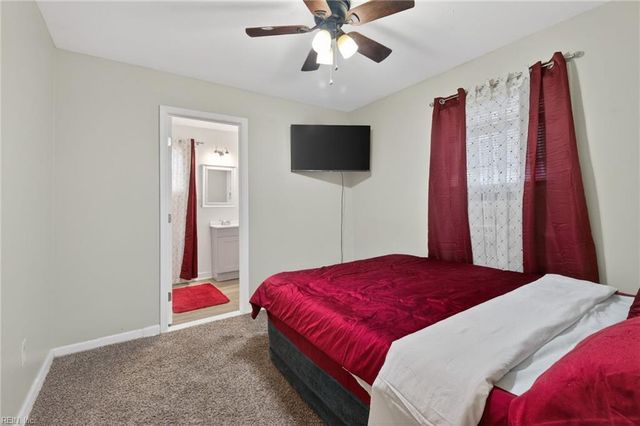 915 36th ST, Newport News, VA 23607