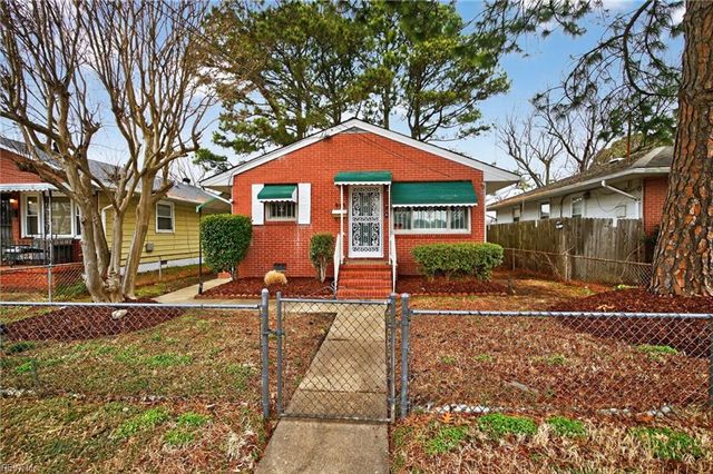 915 36th ST, Newport News, VA 23607