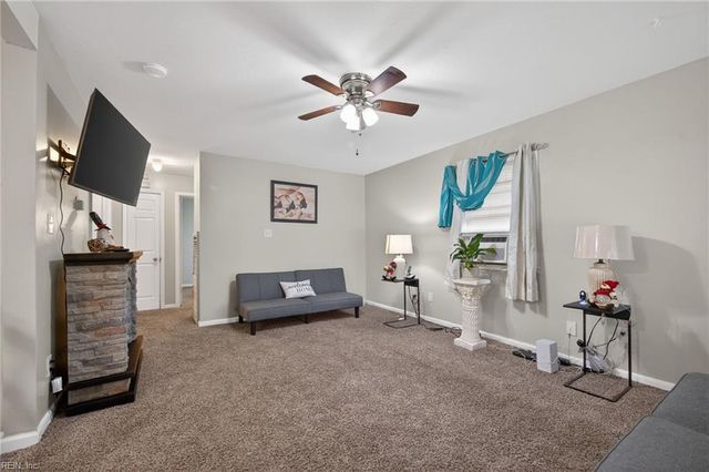 915 36th ST, Newport News, VA 23607