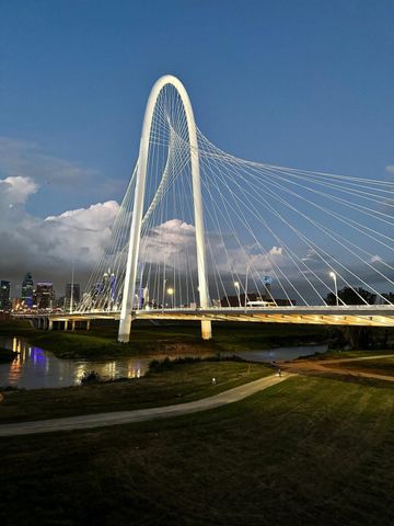 4242 Lomo Alto N 57, Dallas, TX 75219