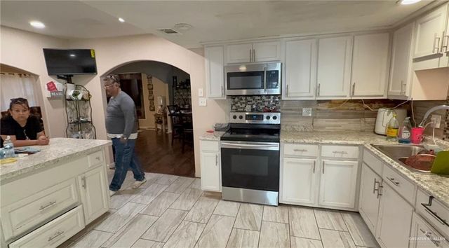 120 Lilac Avenue, La Feria, TX 78559