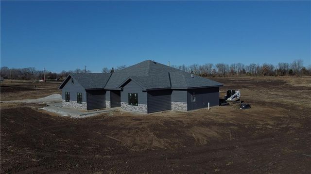 1155 SW 58 Highway, Holden, MO 64040