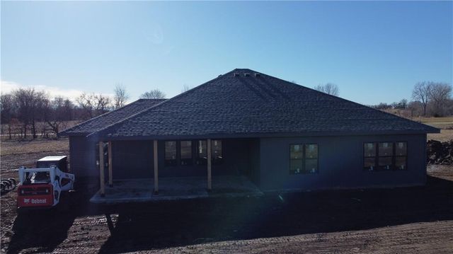 1155 SW 58 Highway, Holden, MO 64040