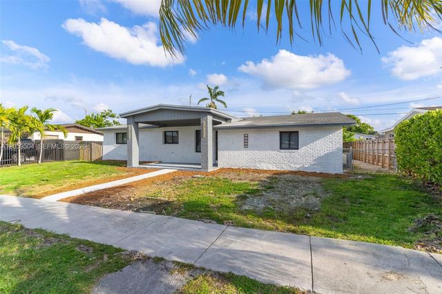 11850 SW 206th Ter, Miami, FL 33177