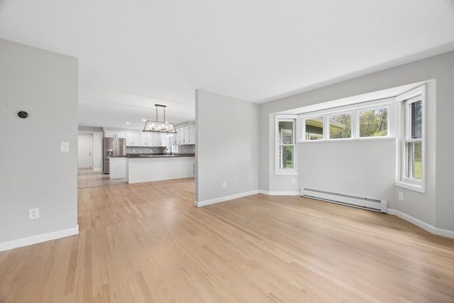 11 Kittredge Road, Spencer, MA 01562