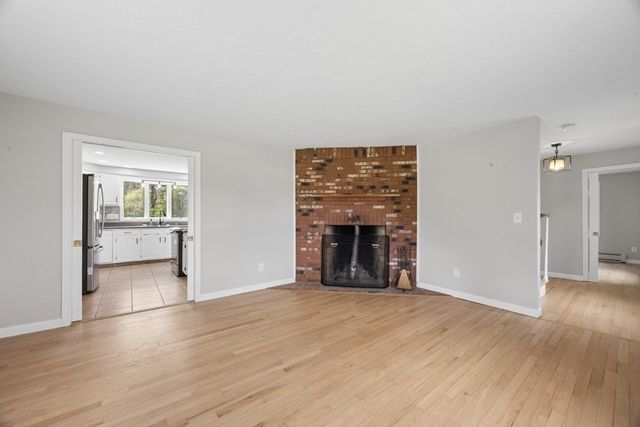 11 Kittredge Road, Spencer, MA 01562