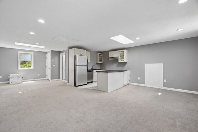 11 Kittredge Road, Spencer, MA 01562