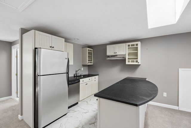 11 Kittredge Road, Spencer, MA 01562