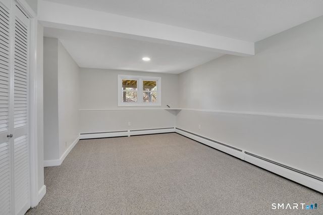 8 Blue Meadow Road, Middletown, CT 06457