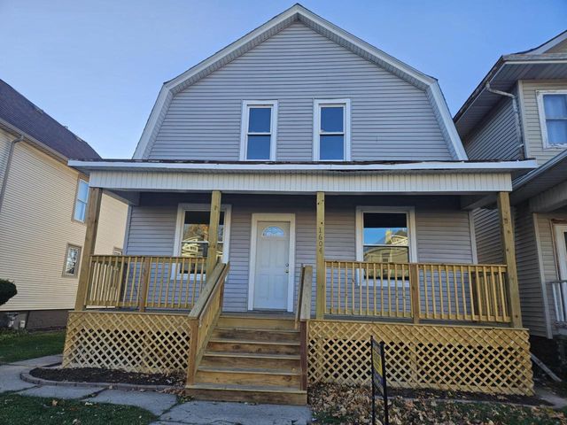 1604 Grange AVENUE, Racine, WI 53405