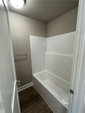 1070 Flat Rock Street, Bentonville, AR 72713