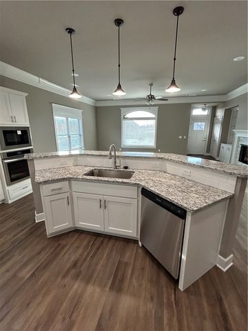 1070 Flat Rock Street, Bentonville, AR 72713