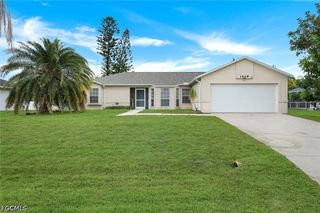 1409 SW 11th PL, Cape Coral, FL 33991