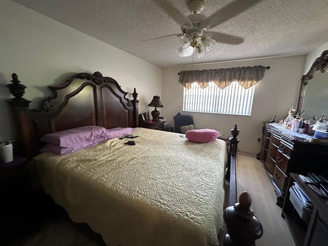 19029 US HIGHWAY 19 N 21F, Clearwater, FL 33764