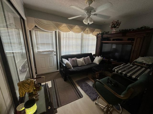 19029 US HIGHWAY 19 N 21F, Clearwater, FL 33764
