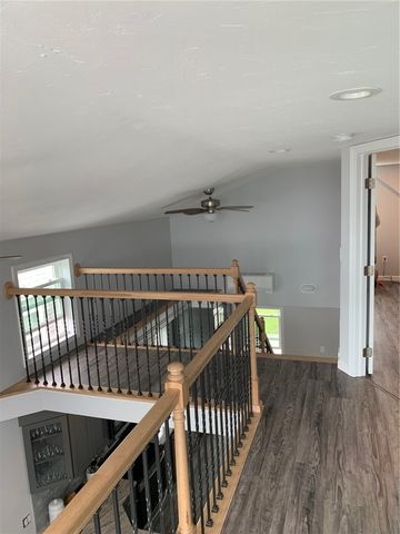 46 Follett Road, Narragansett, RI 02882