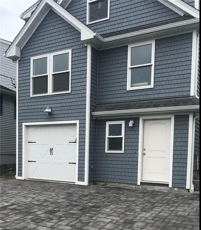46 Follett Road, Narragansett, RI 02882