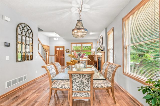 4377 Garden Way N, Hugo, MN 55038