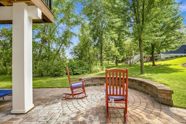 4377 Garden Way N, Hugo, MN 55038