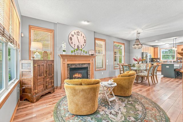 4377 Garden Way N, Hugo, MN 55038