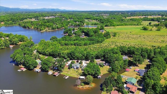 409 Lyman Lake Road, Lyman, SC 29365
