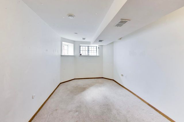 2629 N Troy Street, Chicago, IL 60647