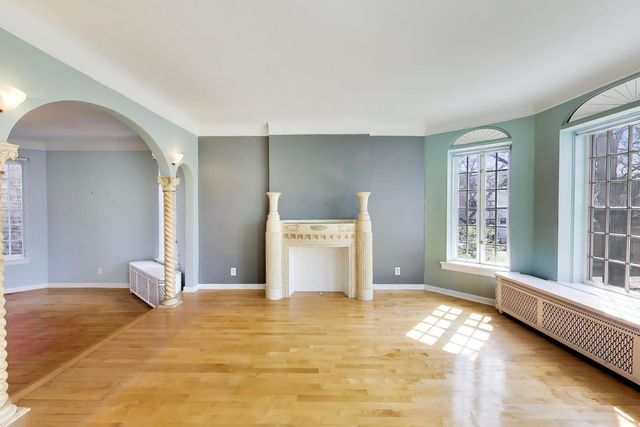 2629 N Troy Street, Chicago, IL 60647