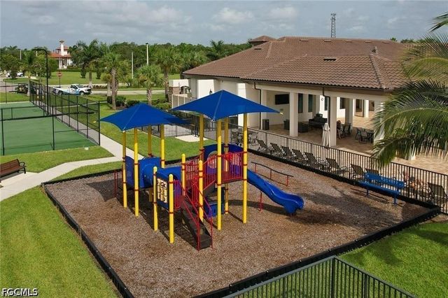 14032 Oviedo PL, Fort Myers, FL 33905