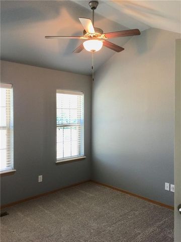 2733 Cottonwillow, Fayetteville, AR 72704