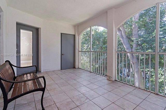 815 W Boynton Beach Boulevard 11-206, Boynton Beach, FL 33426